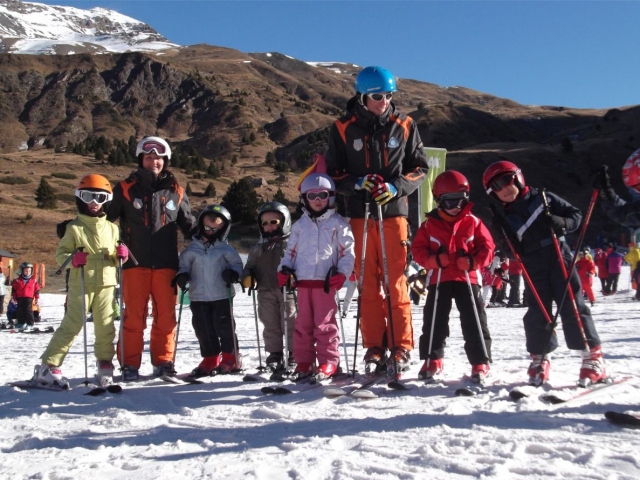  Etudiants en ski pour enfants 